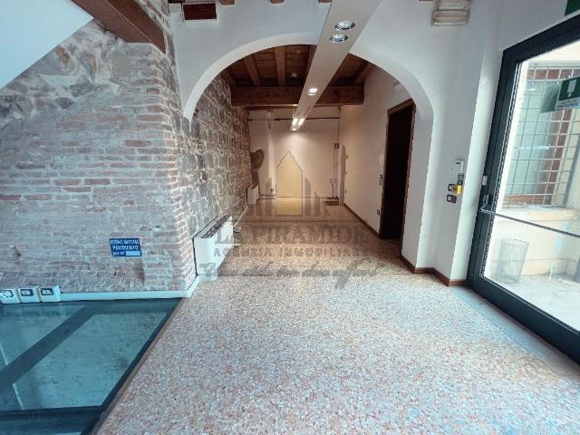 Ufficio in affitto a Padova, Veneto