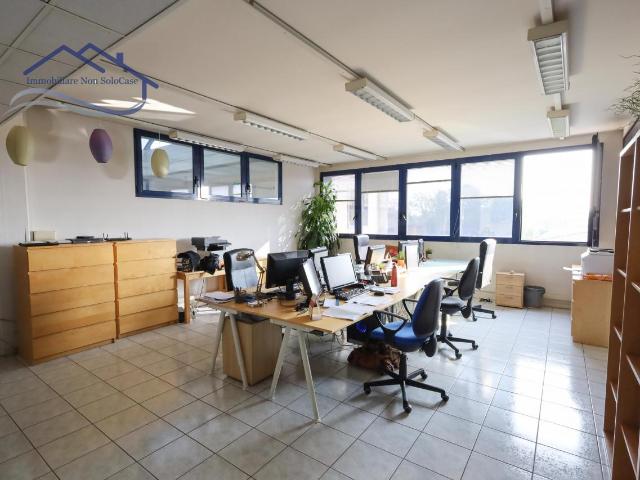Ufficio in affitto a Camin, Padova