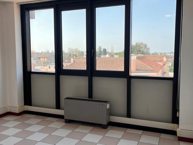Ufficio in affitto a Padova, Veneto
