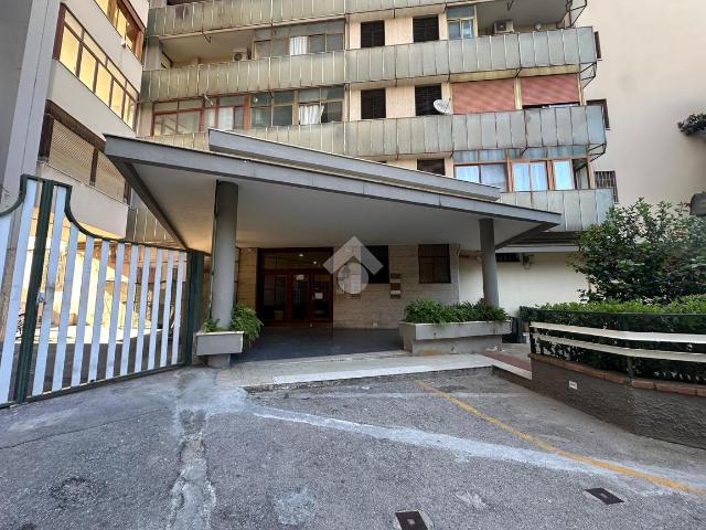 Ufficio in affitto a Palermo, Uditore
