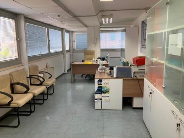 Ufficio in affitto a VI Circoscrizione, Palermo