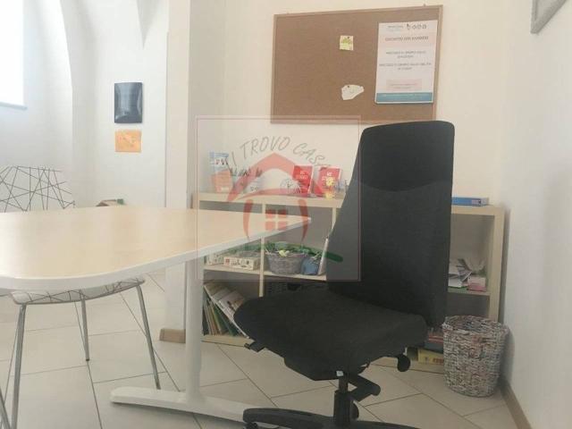 Ufficio in affitto a Comunità Alta Valsugana e Bersntol, Pergine Valsugana