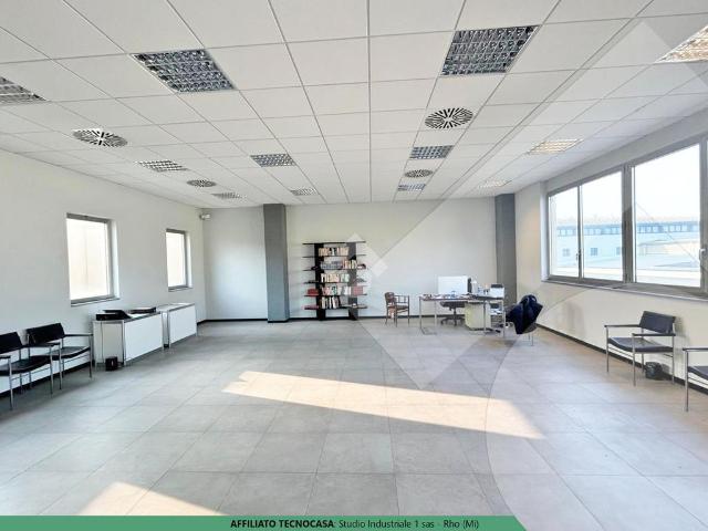 Ufficio in affitto a Pero