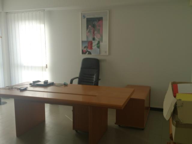 Ufficio in affitto a Torraccia, Marche