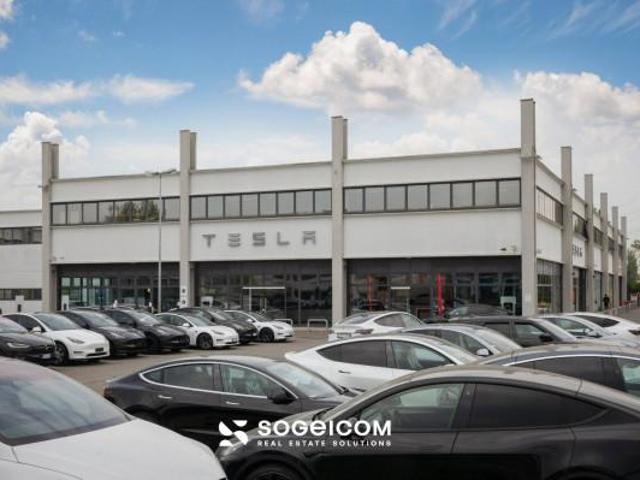 Ufficio in affitto a Peschiera Borromeo, Lombardia