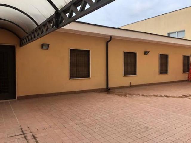 Ufficio in affitto a Piacenza, Reggio Emilia