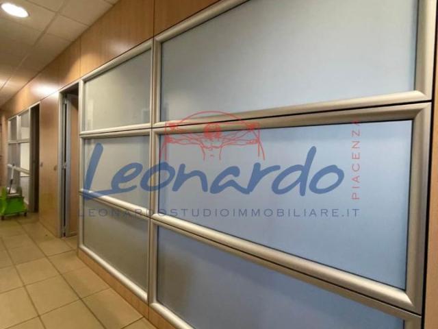 Ufficio in affitto a Piacenza, Reggio Emilia