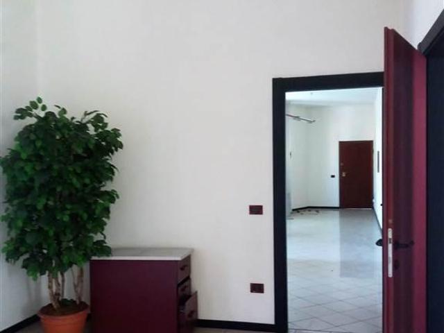 Ufficio in affitto a Piacenza, Reggio Emilia