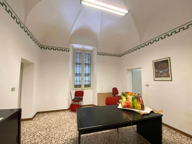 Ufficio in affitto a Piacenza, Reggio Emilia