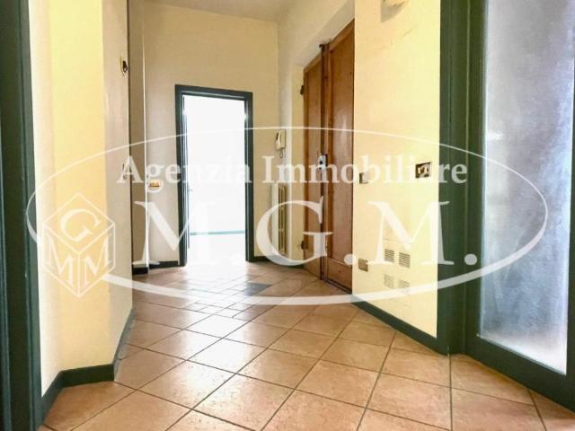 Ufficio in affitto a Pontedera, Toscana