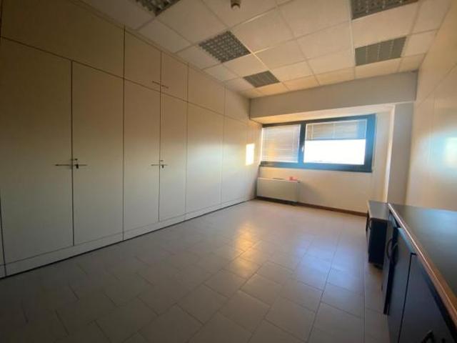 Ufficio in affitto a Rughi, Porcari