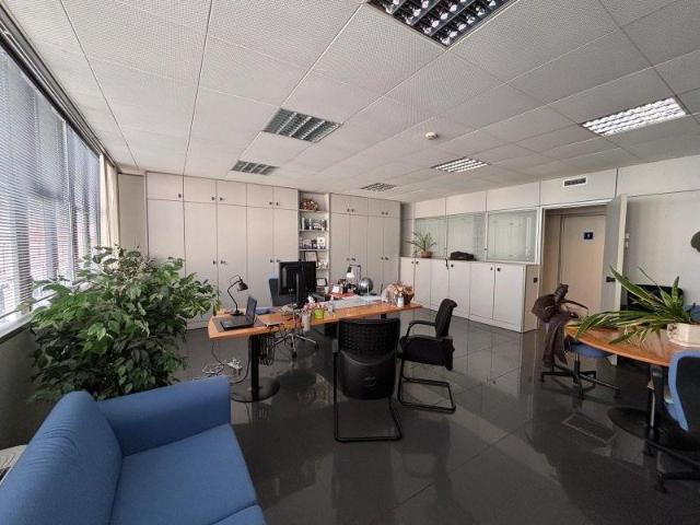 Ufficio in affitto a Rorai Grande, Pordenone