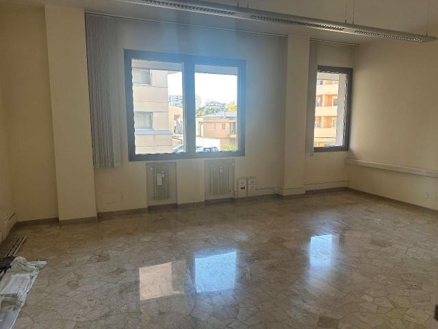 Ufficio in affitto a Pordenone, Friuli-Venezia Giulia
