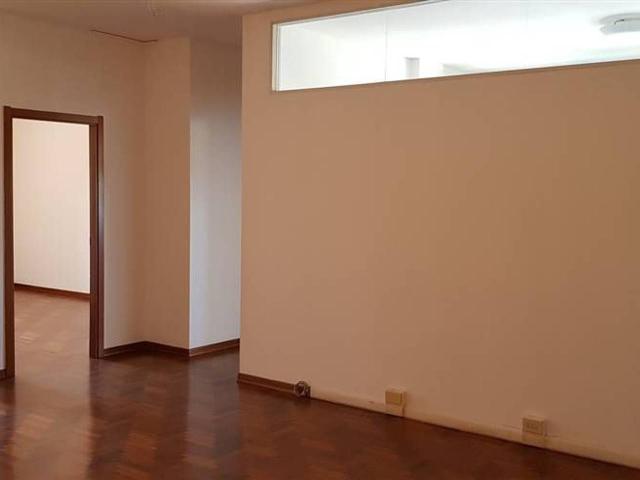 Ufficio in affitto a Mezzana, Prato