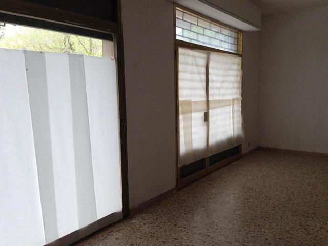 Ufficio in affitto a Mezzana, Prato