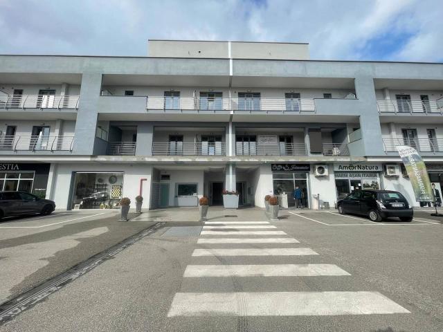 Ufficio in affitto a Masullo, Quarto