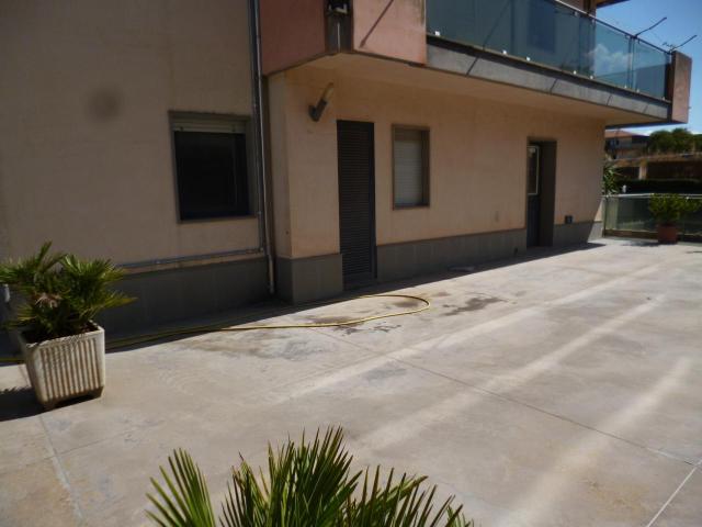 Ufficio in affitto a Ragusa, Selvaggio