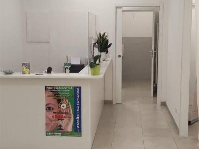Ufficio in affitto a Ragusa, Sicilia
