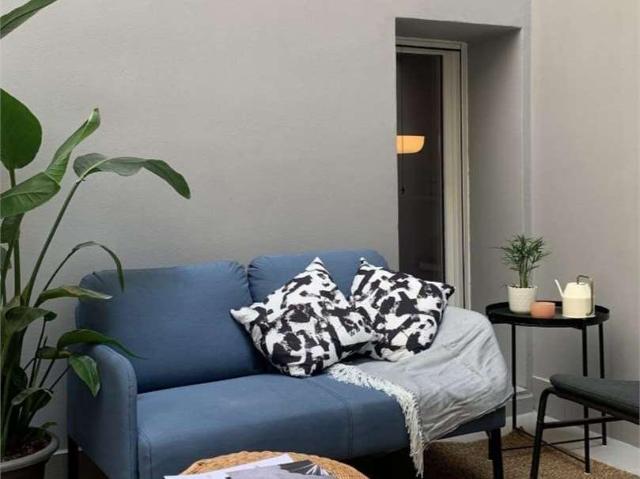 Ufficio in affitto a San Giacomo esterna, Re