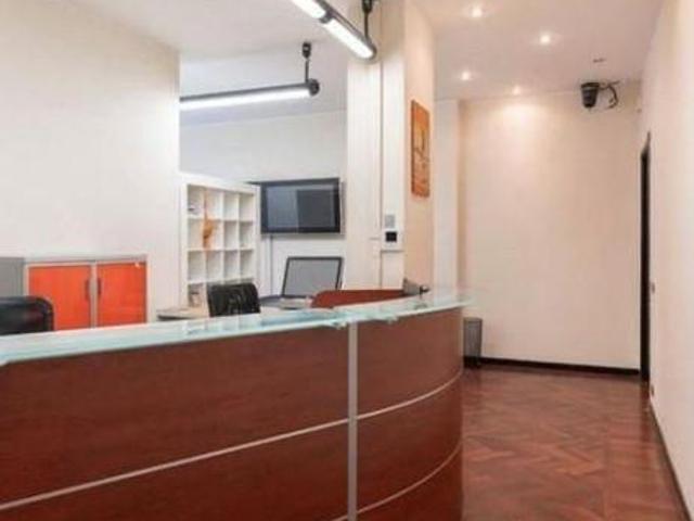 Ufficio in affitto a Buon Pastore, Re