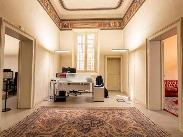 Ufficio in affitto a San Nicolò, Re