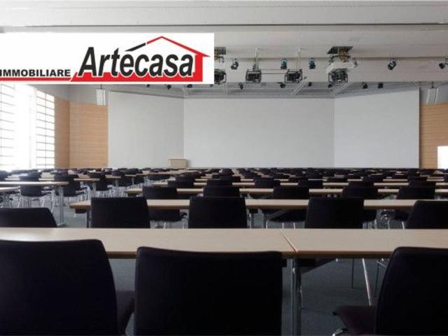 Ufficio in affitto a San Nicolò, Reggio Emilia