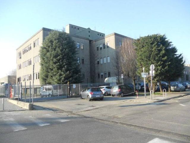 Ufficio in affitto a Zona Industriale Alcide De Gasperi, Rho
