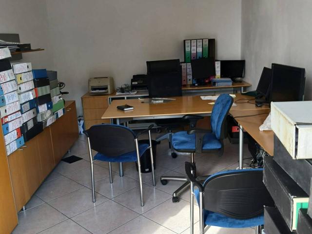 Ufficio in affitto a Riccione, Reggio Emilia