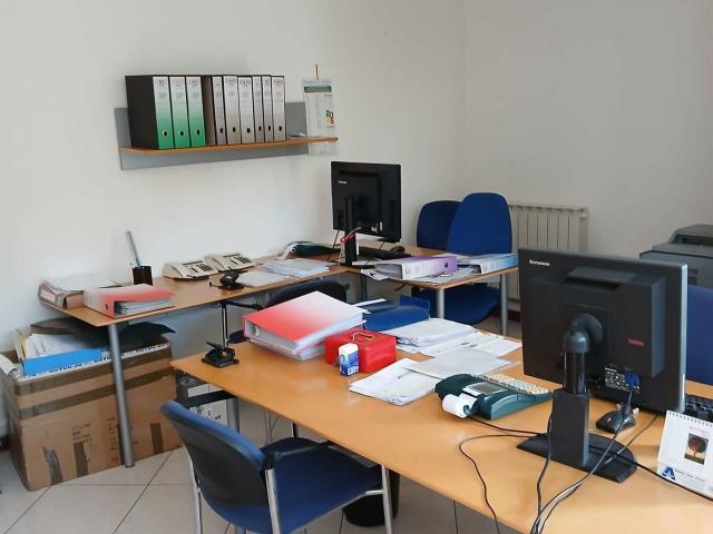Ufficio in affitto a Riccione, Reggio Emilia
