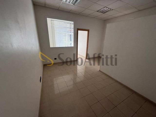 Ufficio in affitto a Municipio Roma VII, Roma Capitale