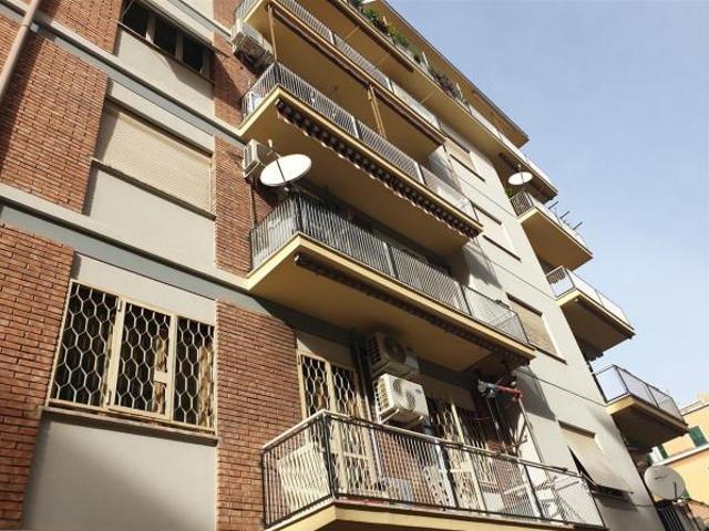 Ufficio in affitto a Municipio Roma VII, Roma Capitale