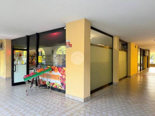 Ufficio in affitto a Roncadelle, Lombardia
