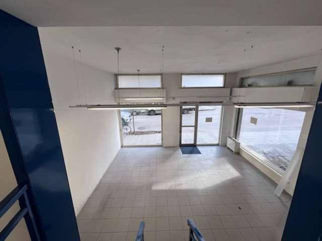 Ufficio in affitto a Comunità della Vallagarina, Borgo Sacco