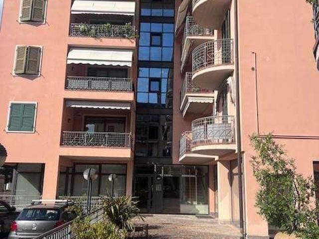 Ufficio in affitto a Comunità della Vallagarina, Borgo Sacco
