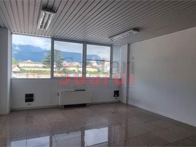 Ufficio in affitto a Comunità della Vallagarina, Borgo Sacco