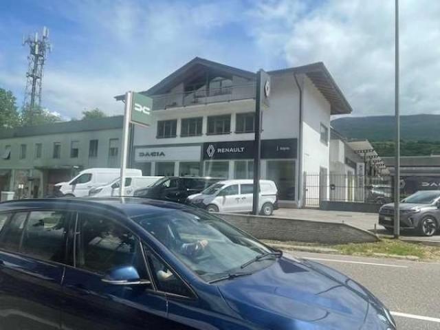 Ufficio in affitto a Comunità della Vallagarina, Borgo Sacco