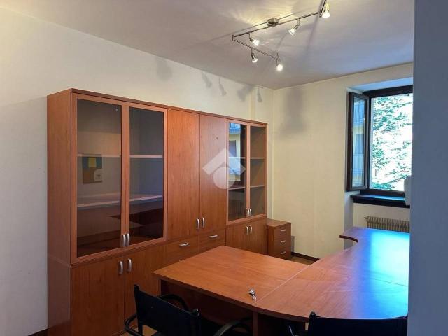 Ufficio in affitto a Comunità della Vallagarina, Borgo Sacco