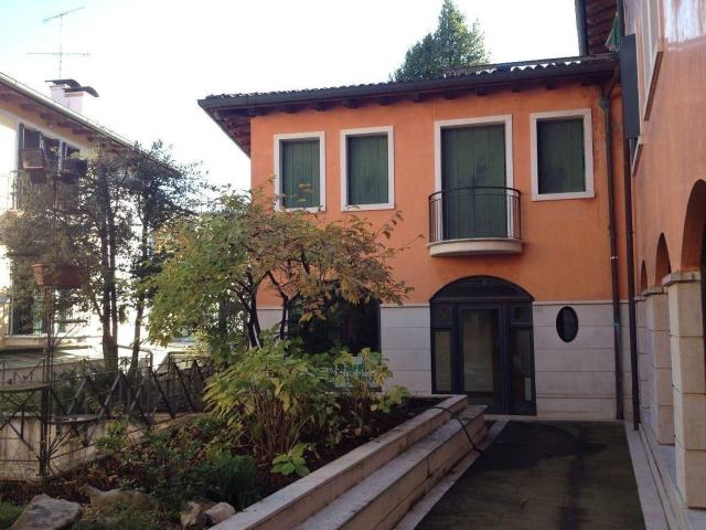 Ufficio in affitto a San Michele, Sacile