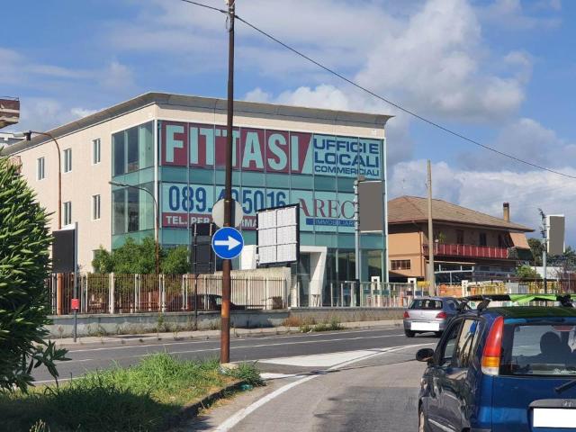 Ufficio in affitto a Salerno, Campania