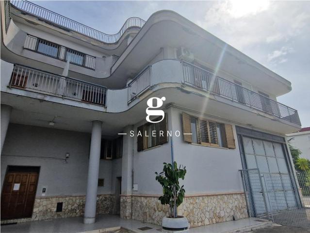 Ufficio in affitto a Salerno, Campania