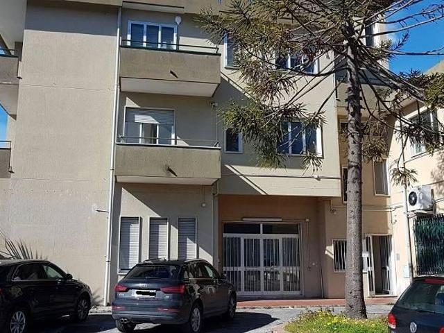 Ufficio in affitto a Arbostella, Salerno