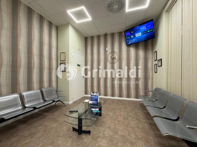 Ufficio in affitto a Salerno, Campania