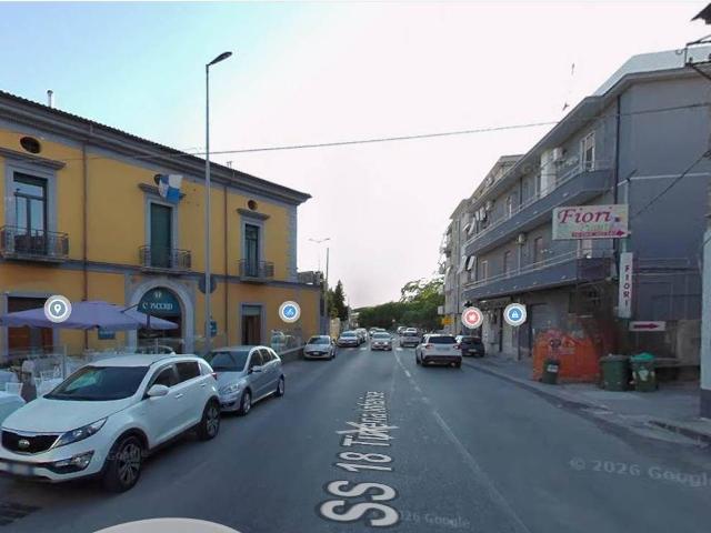 Ufficio in affitto a Salerno, Campania