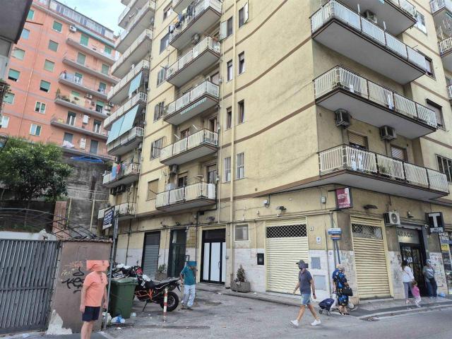 Ufficio in affitto a Salerno, Campania