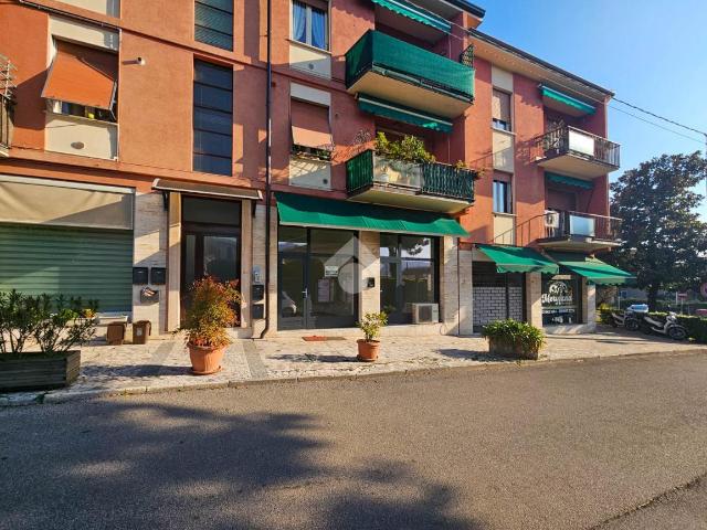 Ufficio in affitto a Comunità Montana Parco Alto Garda bresciano, Salò