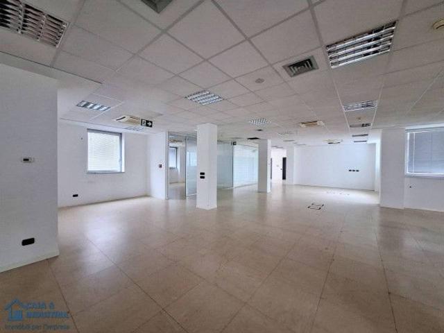 Ufficio in affitto a Triulzo, San Donato Milanese