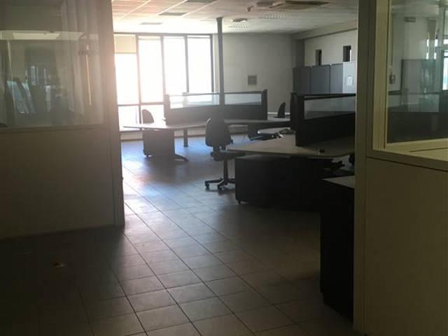Ufficio in affitto a San Giuliano Terme, Toscana
