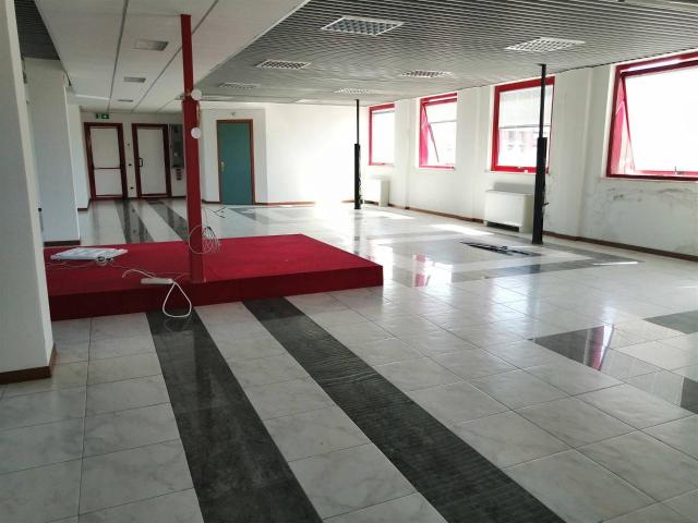 Ufficio in affitto a San Giuliano Terme, Carraia Nord