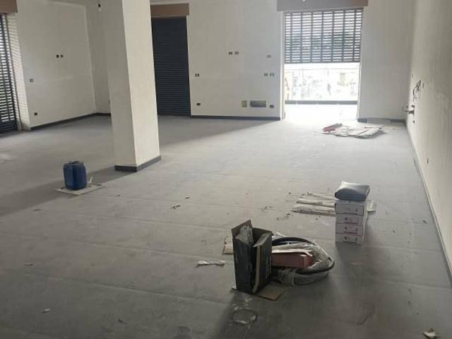 Ufficio in affitto a San Marcellino, Campania