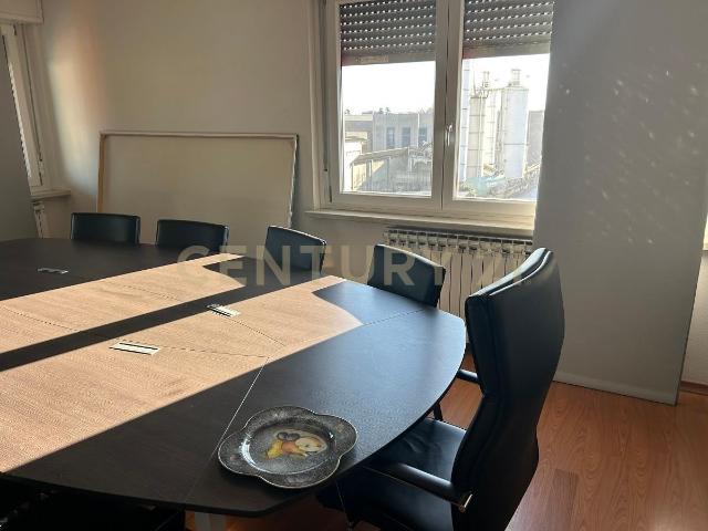 Ufficio in affitto a San Martino Buon Albergo, Veneto